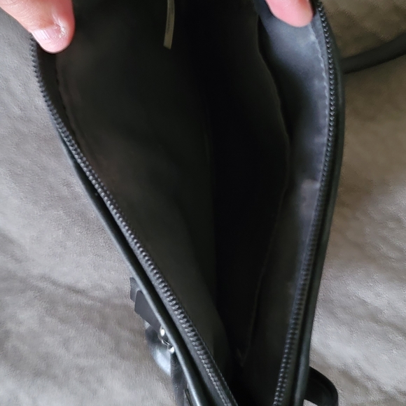 Coach purse - Picture 4 of 5